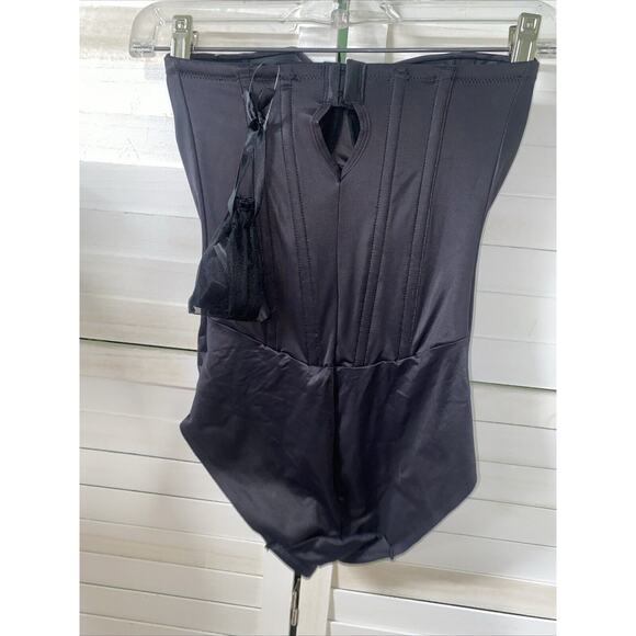 New TC Fine Intimates Back Magic Bodybriefer Shape Away Extra Firm Black Sz 34C - Picture 5 of 10